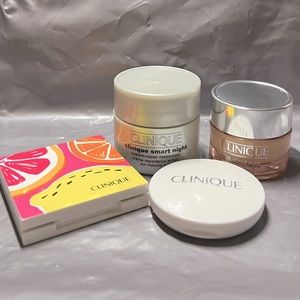 Clinique COSMETIC BUNDLE
(Lightly Used or Tested)